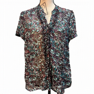 REITMANS XL PETITES BLOUSE, 💯% Polyester.  Short Sleeves, Button Down. CUTE!!